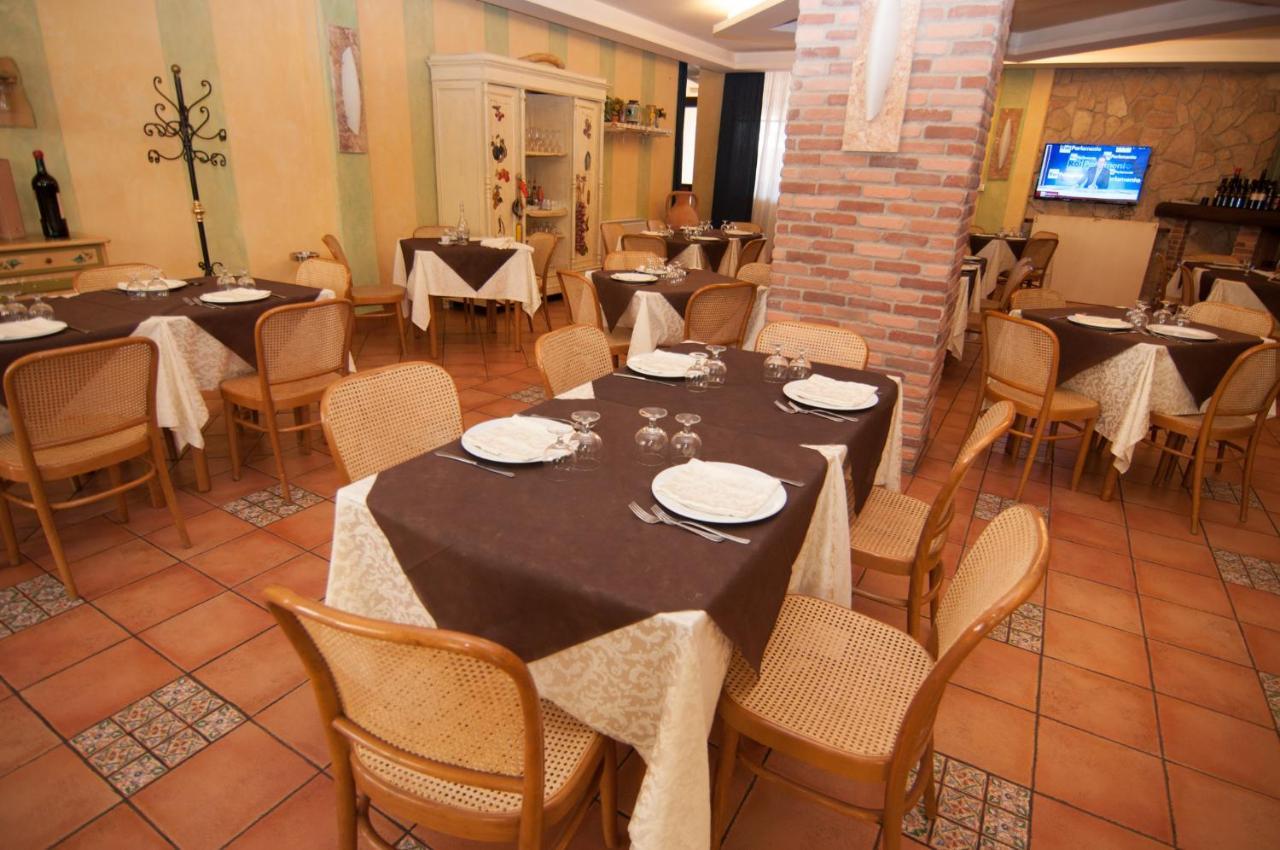 Albergo Conca D'Oro Foggia Exteriör bild