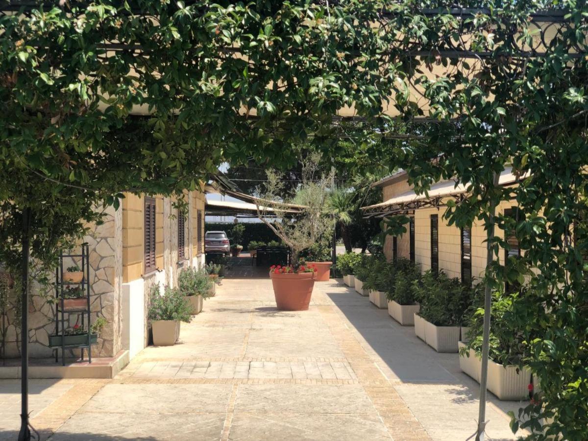 Albergo Conca D'Oro Foggia Exteriör bild